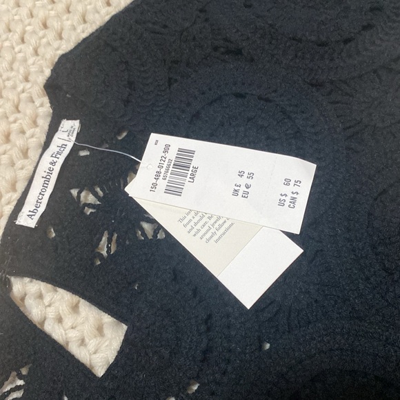 NWT Abercrombie Crochet-Style Mosaic Tile Shell Top - Picture 7 of 8